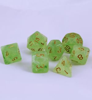 Grön swirl , 7 tärningar, guld siffror